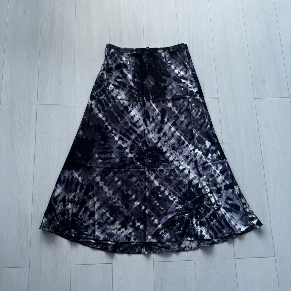 Callipygian Grey Tie Dye Midi Skirt – Size 6 – $195 MSRP